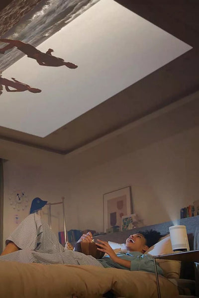 Lume Luxe™ Porta Projector