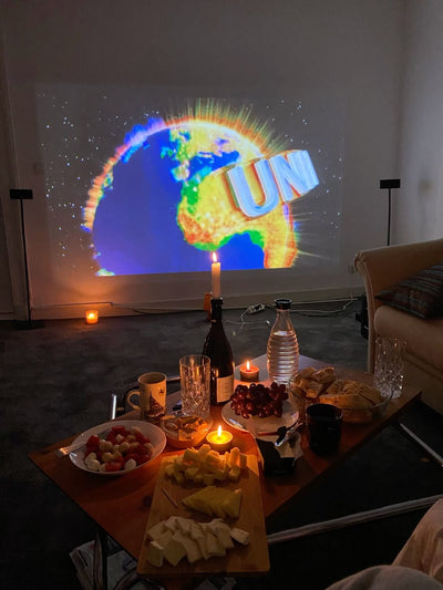 Lume Luxe™ Porta Projector